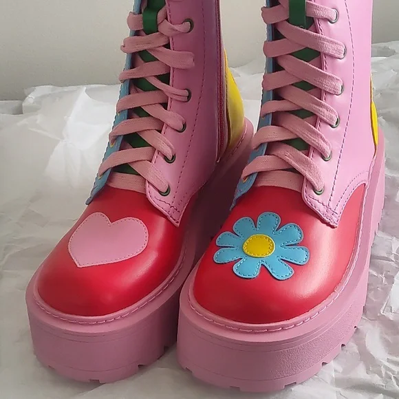 Free Luv Nation Combat Boots - Picture 12 of 13